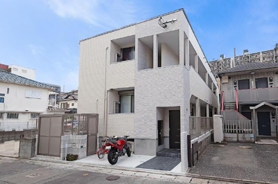 【外観】 | 仲介手数料半額！HPに初期費用掲載「プライスホーム」で検索！SMILEAX博多駅南