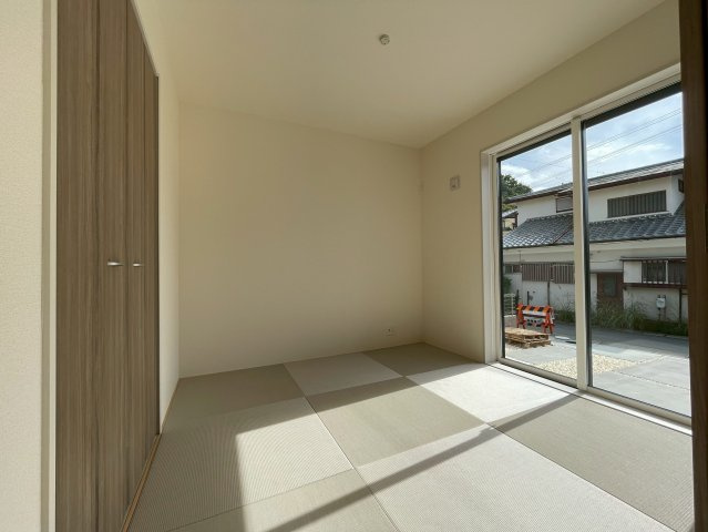 三島市谷田　新築戸建　全2棟　1号棟の和室