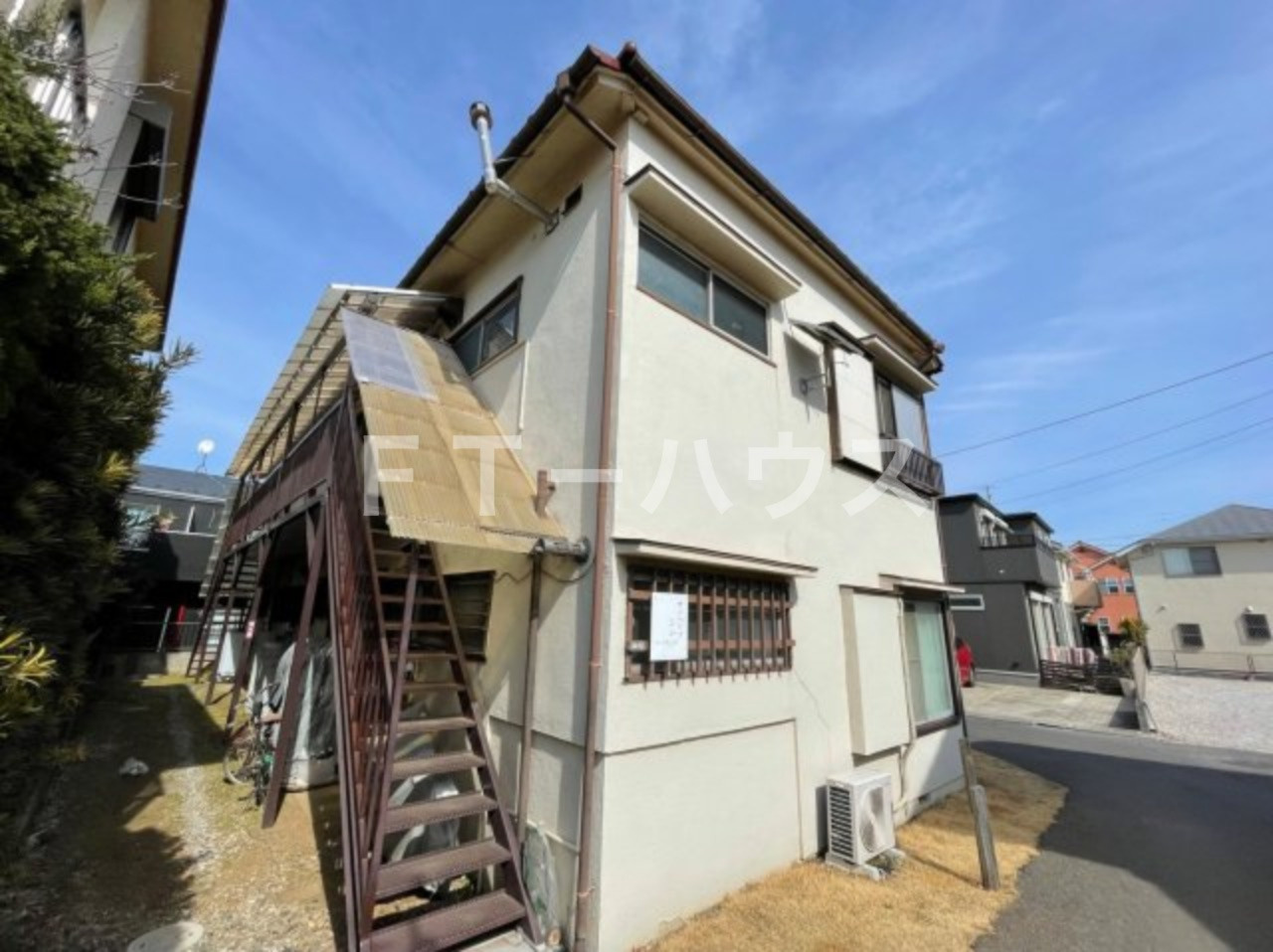 サンハイツミヤマの外観