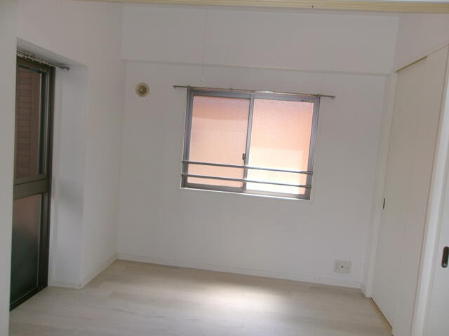 タツミ大橋の居間・リビング