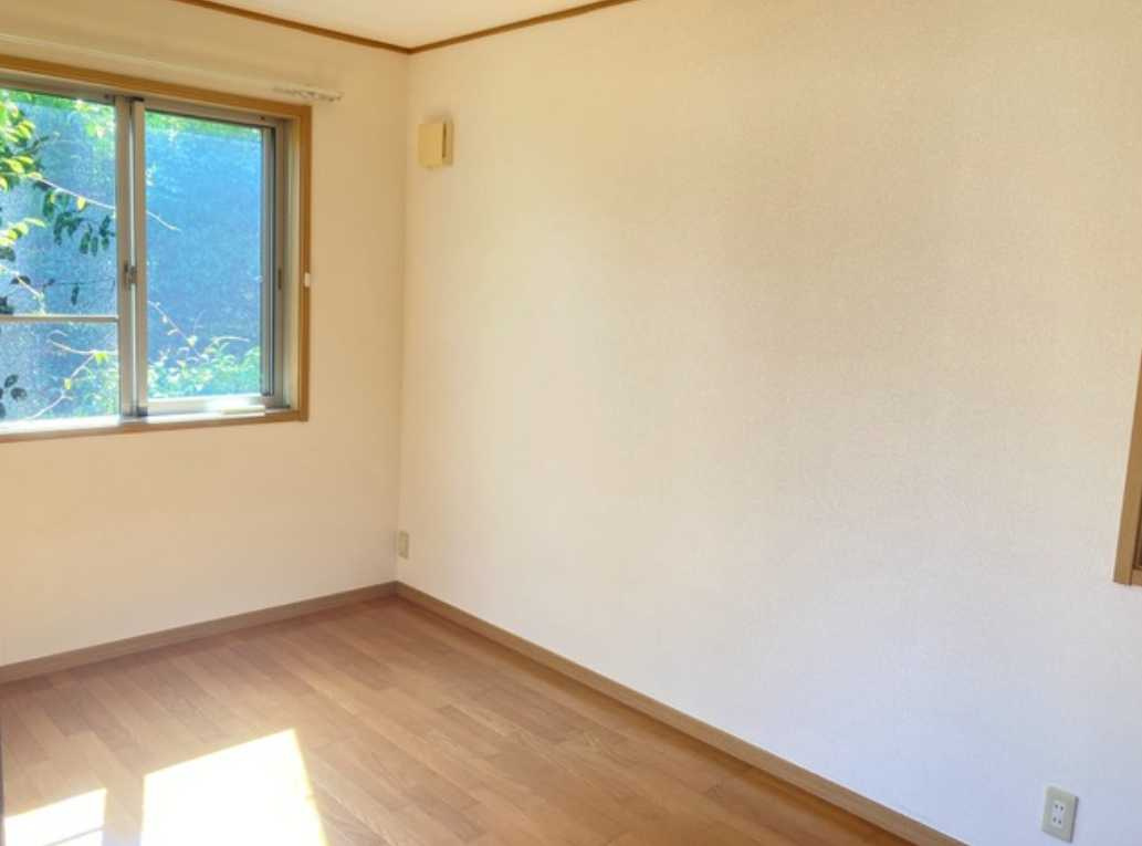 ヒルサイドコート　南向き　角部屋　子供可の内装