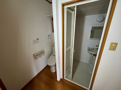 フォレストステージ上高田 の玄関