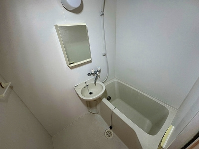 フォレストステージ上高田 の浴室