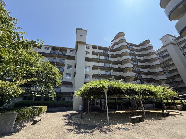 メゾンドール明石山ノ手台Ｂ棟