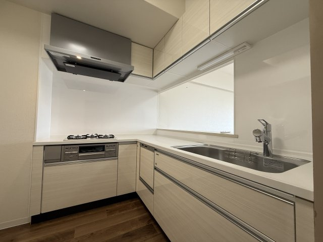 メゾンドール明石山ノ手台Ｂ棟のキッチン