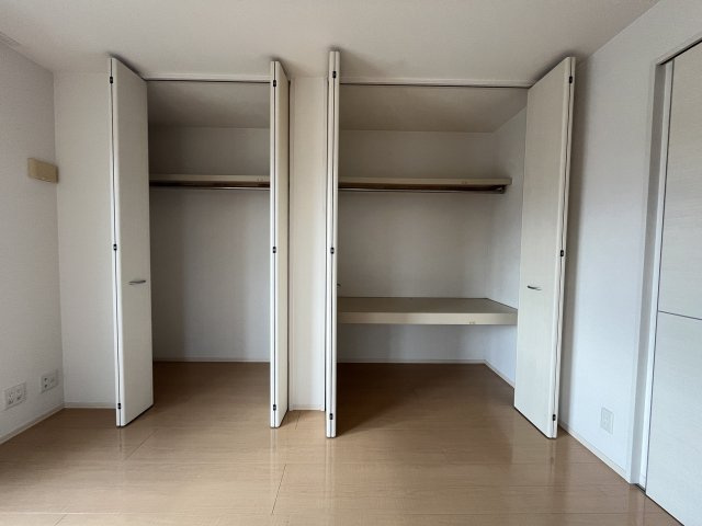 フルール・プリムヴェール Dの収納