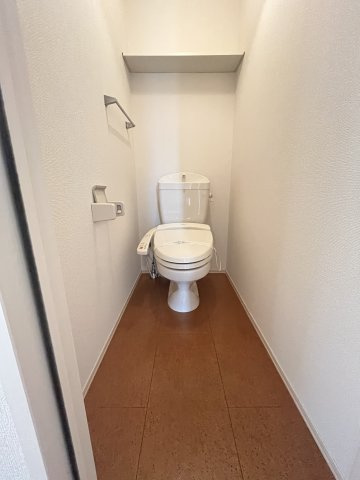 フルール・プリムヴェール Dのトイレ