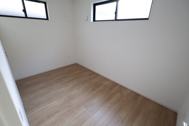 《仲介手数料無料》練馬区春日町２丁目27-13(全1戸)新築一戸建てケイアイグレース