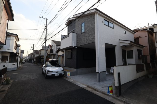 《仲介手数料無料》練馬区春日町２丁目27-13(全1戸)新築一戸建てケイアイグレース