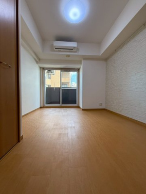 【居間・リビング】 | ONE ROOF FLAT TENJINBASHI
