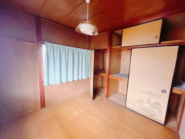 【中古戸建】前橋市青柳町の洋室|■2階洋室｜2階各居室には収納をご用意しています♪常にお部屋を綺麗に保てます！小さなお子様も自然とお片付けができるようになるのでうれしいですよね！