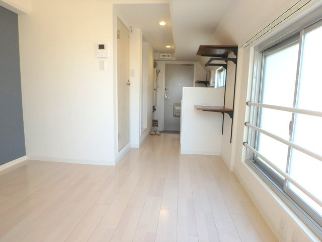 本山ingvillaの洋室