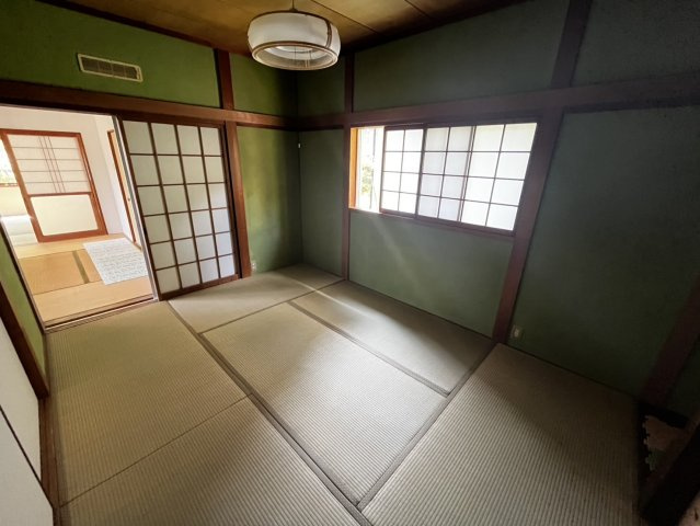 天満台西四丁目の和室