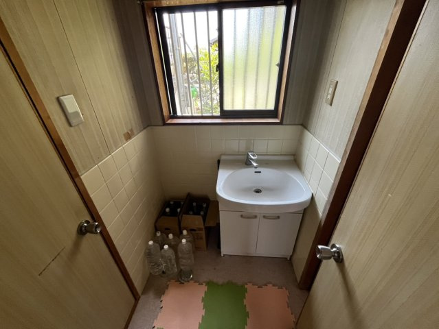 天満台西四丁目の洗面所