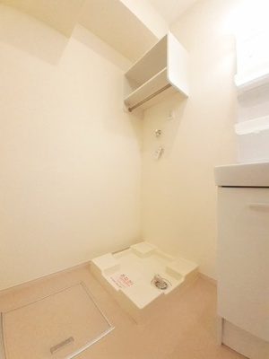 【設備】 | ひなた | 明るい色調の室内です