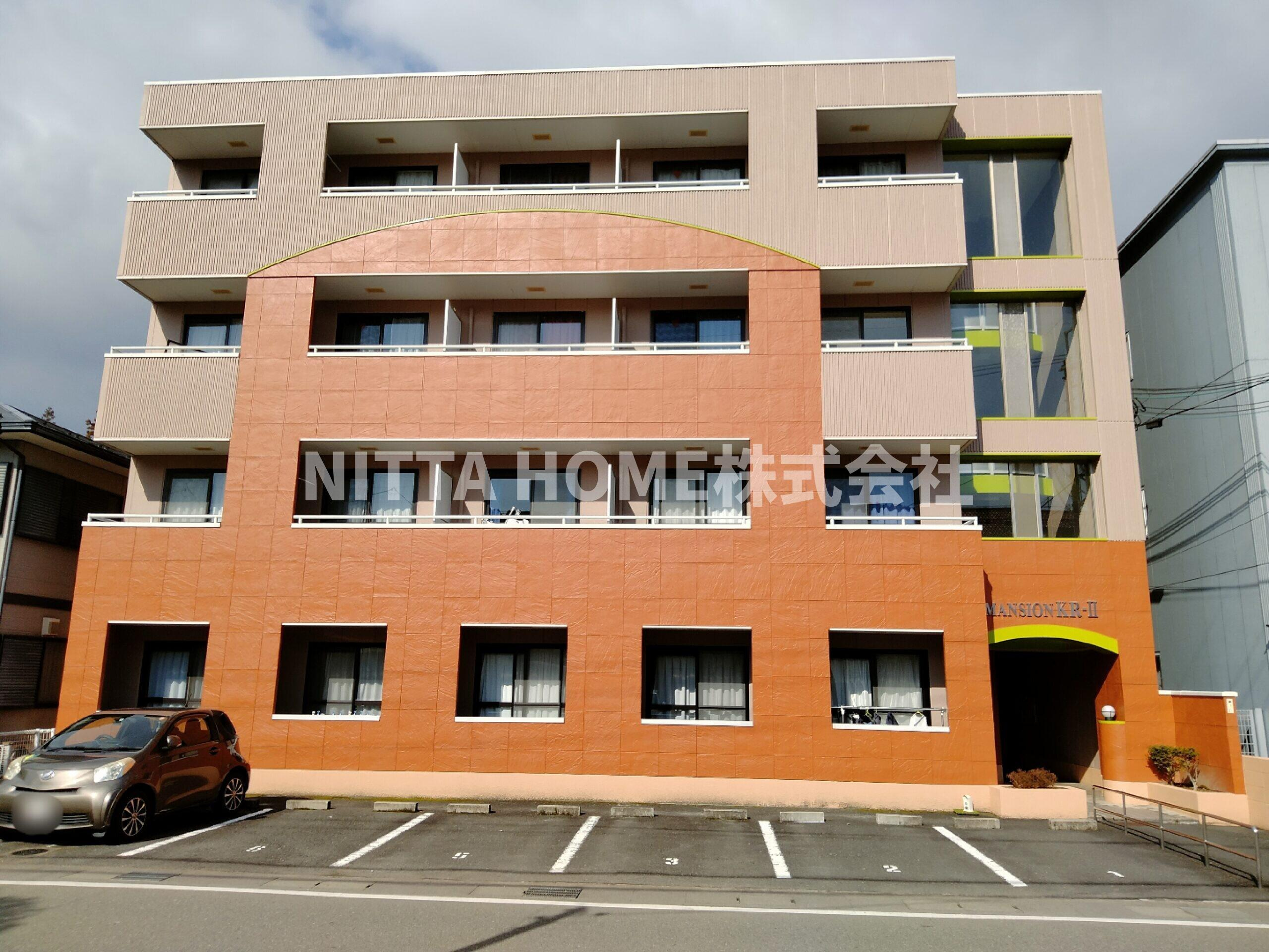 MANSION　KR-Ⅱの外観|インターネット無料を開始◎宅配ＢＯＸを完備◇