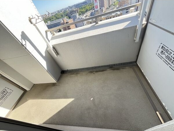 インプルーブ鶴舞のバルコニー