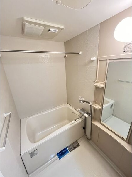 インプルーブ鶴舞の浴室