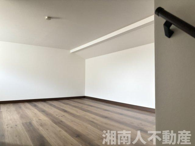 茅ヶ崎市白浜町　新築戸建　の洋室|使い勝手のいい洋室です