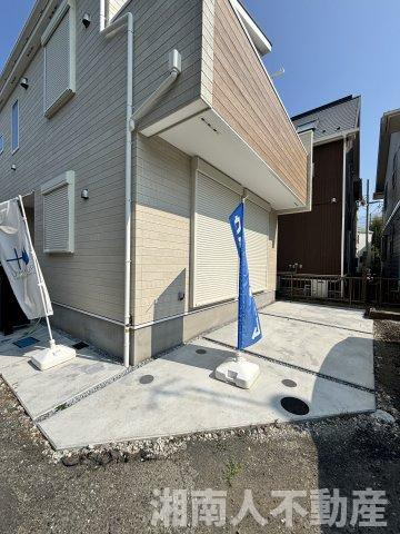茅ヶ崎市白浜町　新築戸建　の駐車場|駐車場があるので、車を買う予定の方も安心です