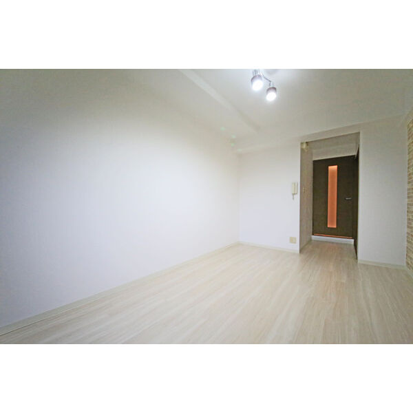 プロビデンス新瑞橋の居間・リビング