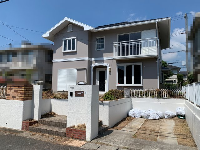 神戸市西区狩場台2丁目　中古戸建の外観|外観　ハイルーフ可能駐車場　南向きで陽当たり良好