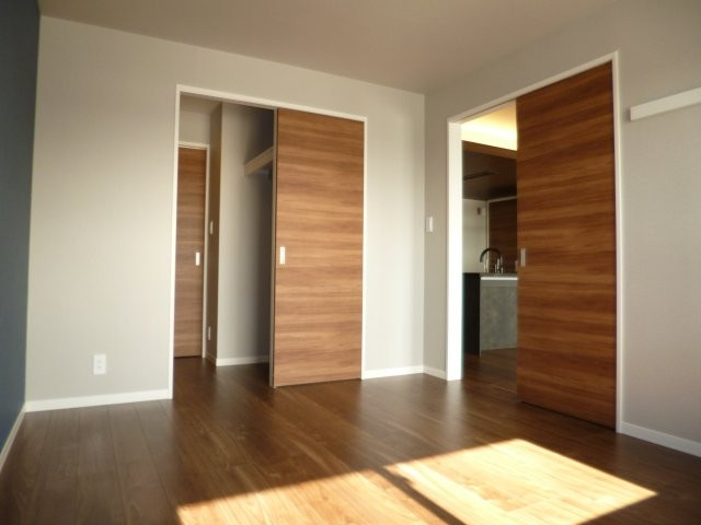 フォルトゥーナ石見の洋室