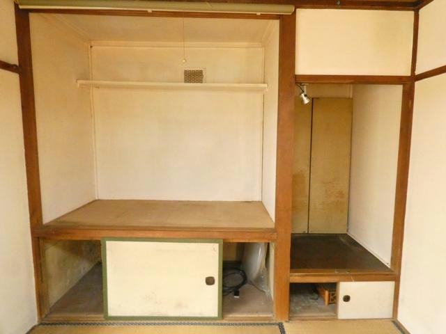 鳥取南８－６－１４貸家の収納