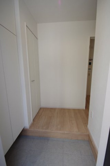 【玄関】 | 【仲介手数料無料！！】府中市分梅町2丁目　新築戸建て（全1棟）1号棟　5999万円