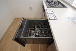 【キッチン】 | 【仲介手数料無料！！】府中市分梅町2丁目　新築戸建て（全1棟）1号棟　5999万円 | ビルトイン食洗機