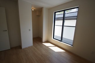 【寝室】 | 【仲介手数料無料！！】府中市分梅町2丁目　新築戸建て（全1棟）1号棟　5999万円