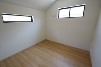 【洋室】 | 【仲介手数料無料！！】府中市分梅町2丁目　新築戸建て（全1棟）1号棟　5999万円 | 洋室5.2帖