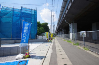 【前面道路含む現地写真】 | 【仲介手数料無料！！】府中市分梅町2丁目　新築戸建て（全1棟）1号棟　5999万円
