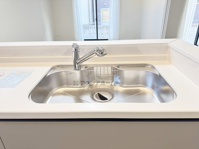 入間市仏子・全5棟　新築一戸建　E号棟　～IDS工法～のキッチン