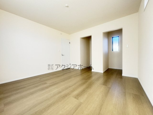 入間市仏子・全5棟　新築一戸建　E号棟　～IDS工法～の寝室|2階　8.0帖　洋室