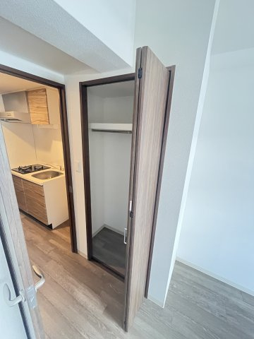 大阪市都島区都島北通１丁目の賃貸マンションの収納