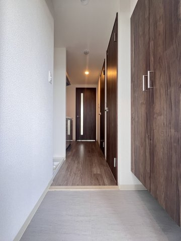 大阪市都島区都島北通１丁目の賃貸マンションの玄関