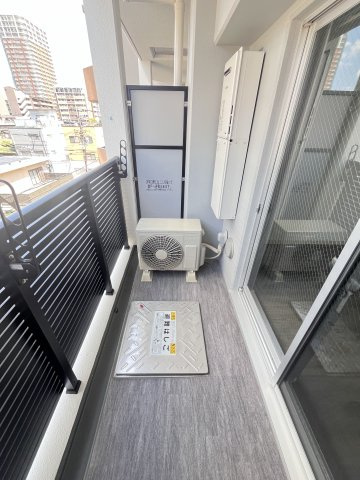 大阪市都島区都島北通１丁目の賃貸マンションのバルコニー