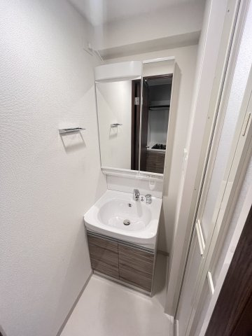 大阪市都島区都島北通１丁目の賃貸マンションの独立洗面台