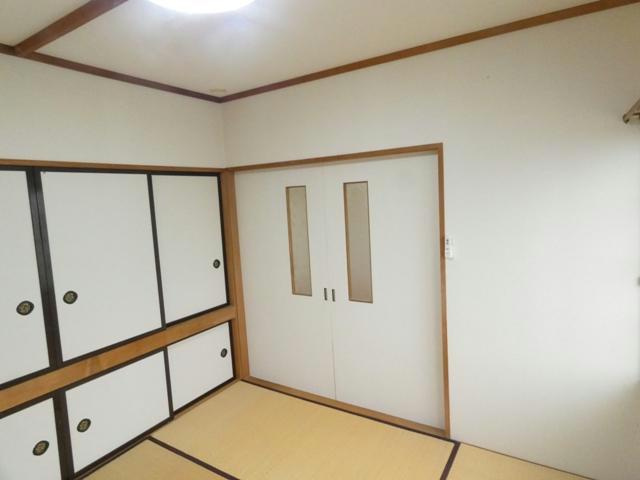 パークハイツ（鳥取大通）の居間・リビング