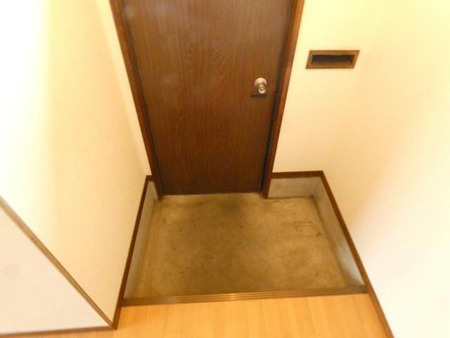 パークハイツ（鳥取大通）の玄関