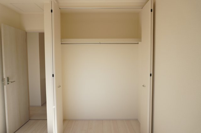 越谷市弥栄町1丁目 新築分譲住宅の収納