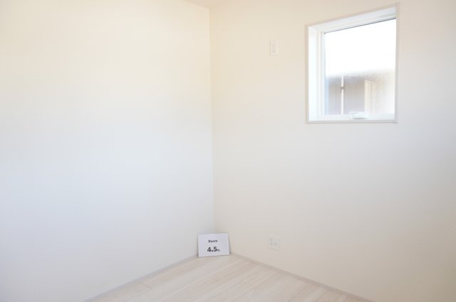 越谷市弥栄町1丁目 新築分譲住宅の洋室