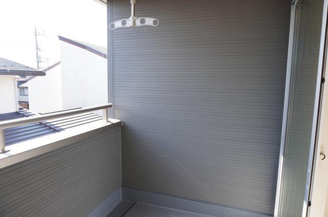 越谷市弥栄町1丁目 新築分譲住宅のバルコニー|東側