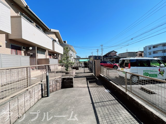 グランシャリオ　Ⅴの駐車場