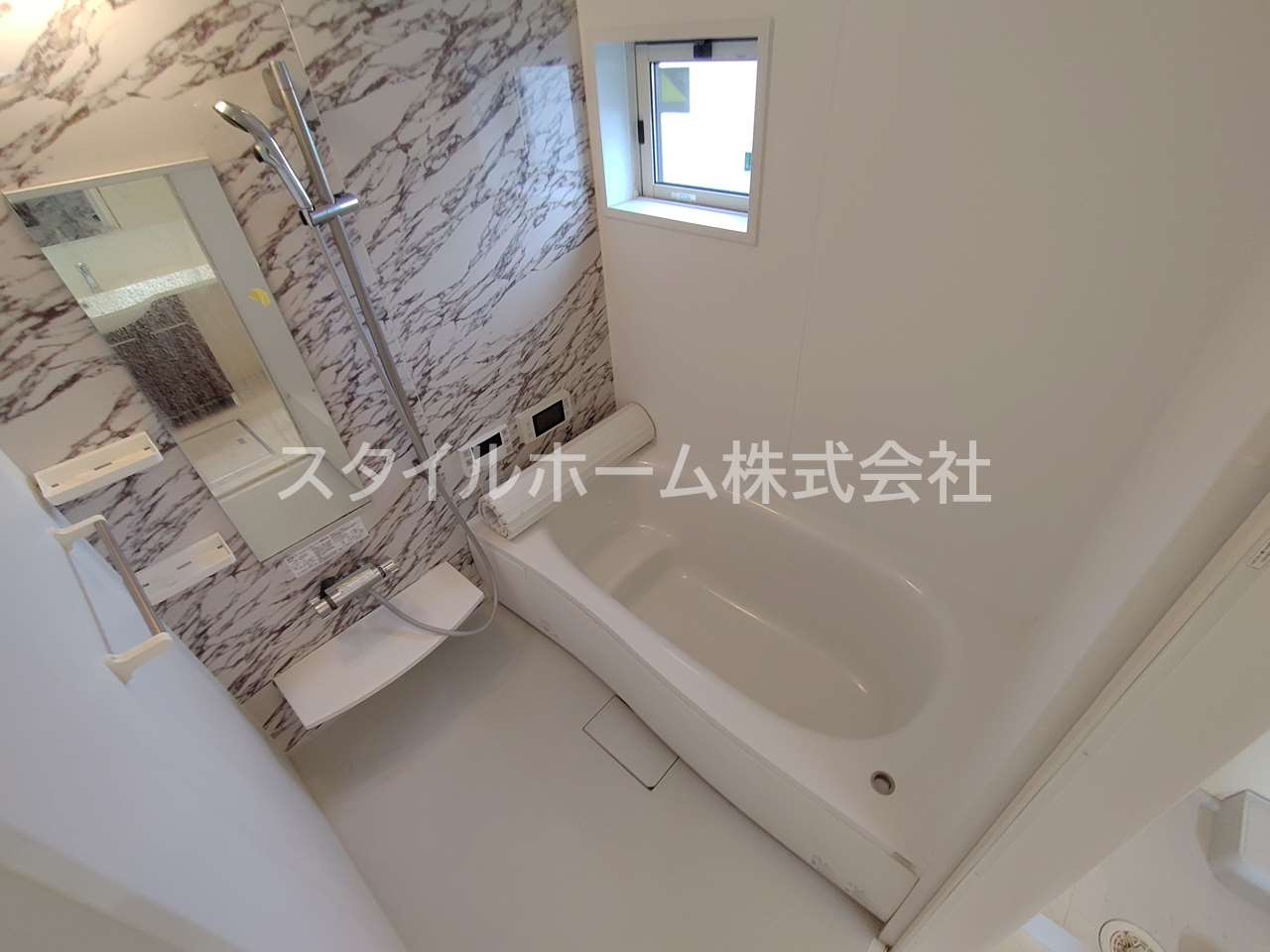 プランドールⅦ B棟の浴室|別部屋写真です。