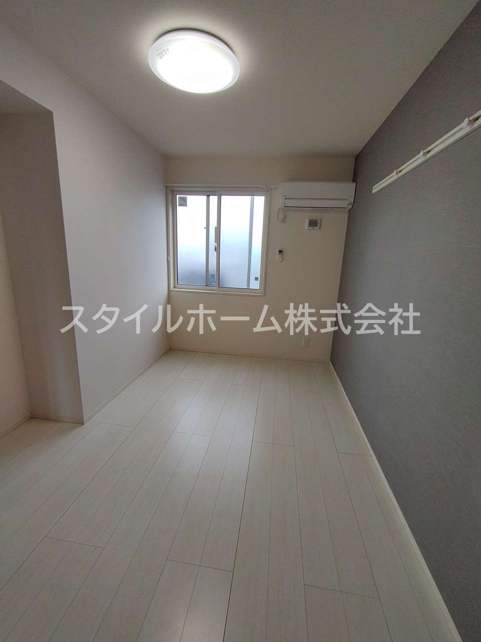 プランドールⅦ B棟の内装|別部屋写真です。