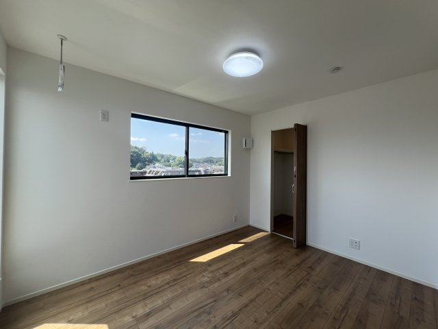 美しが丘の名の通りハイデザイン！【青葉区美しが丘4丁目】新築戸建の洋室|洋室です