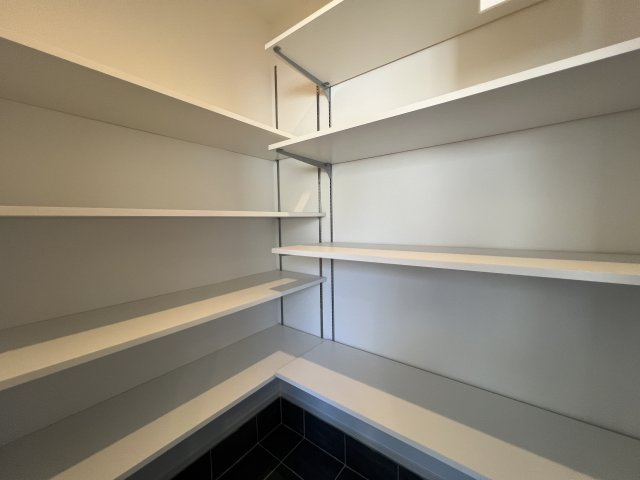 美しが丘の名の通りハイデザイン！【青葉区美しが丘4丁目】新築戸建の収納|シューズインクローゼット