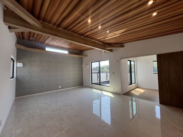 美しが丘の名の通りハイデザイン！【青葉区美しが丘4丁目】新築戸建の居間・リビング